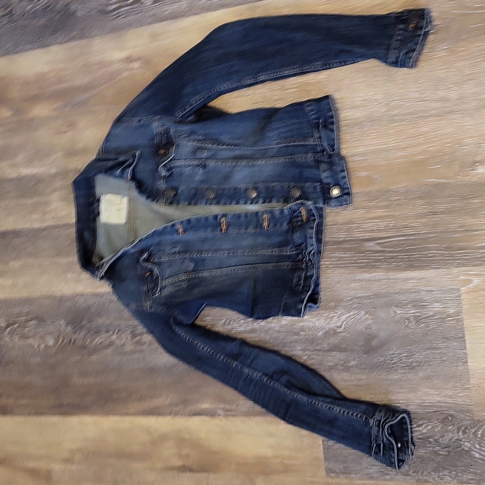 Blue jean jacket from H and M in a size 6